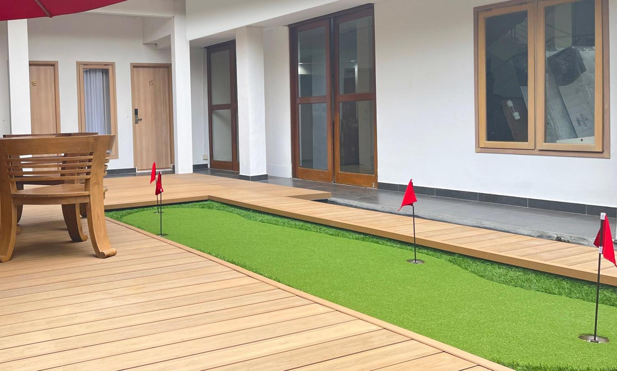 Jambuluwuk Residence Blok M Jakarta Exteriör bild